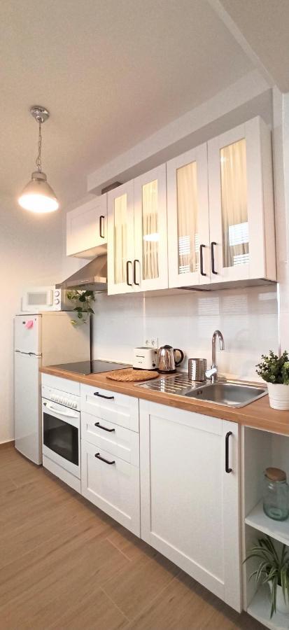 Centrico Apartamento Con Terraza Y Wifi Ronda Exterior foto